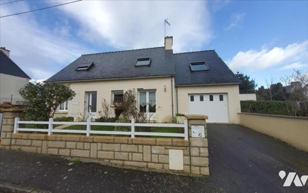 CARHAIX - MAISON 6 PIECES