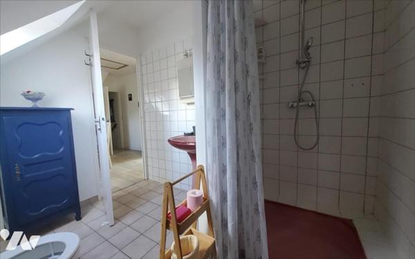 CARHAIX - MAISON 6 PIECES