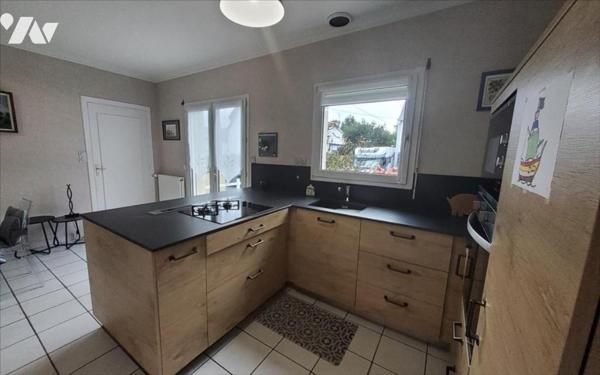 CARHAIX - MAISON 6 PIECES