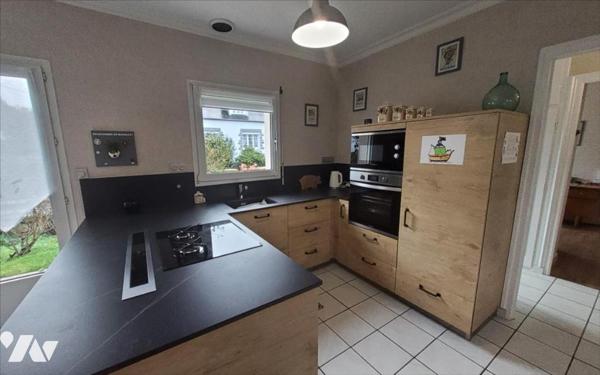 CARHAIX - MAISON 6 PIECES