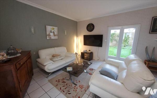 CARHAIX - MAISON 6 PIECES