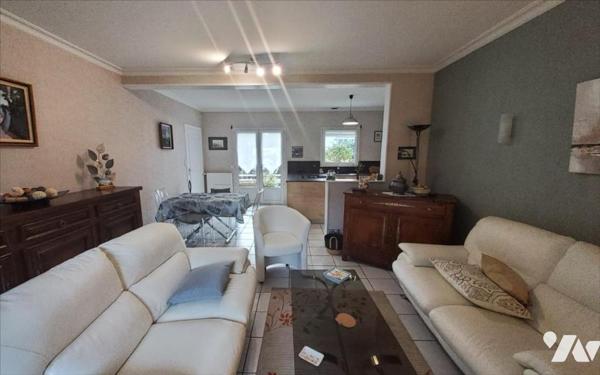 CARHAIX - MAISON 6 PIECES