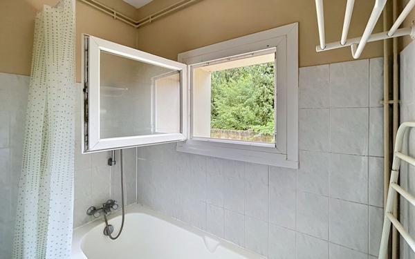 Appartement à vendre    3 pièces • 56,31 m2 Valence