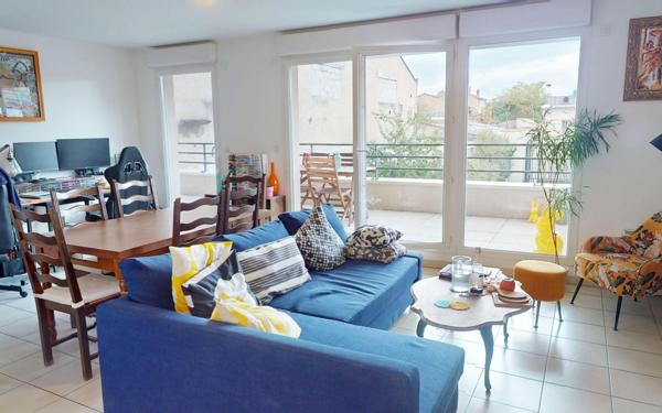 Appartement à vendre    3 pièces • 74,84 m2 Lyon 7