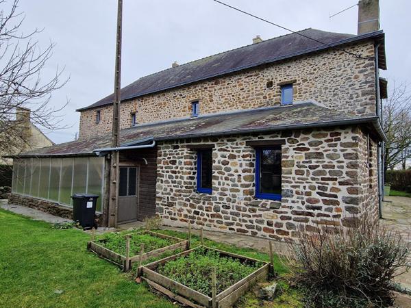 Maison Saint Germain Le Fouilloux 8 pièce(s) 250 m2