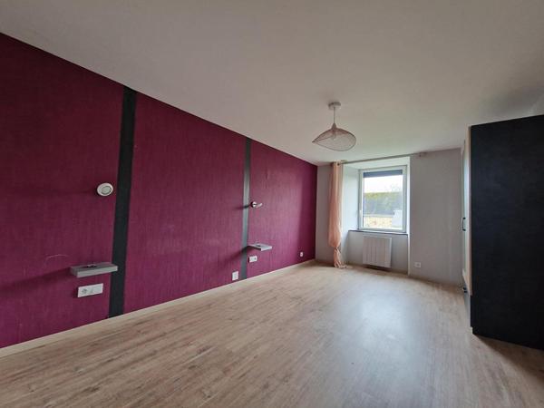 Maison Saint Germain Le Fouilloux 8 pièce(s) 250 m2