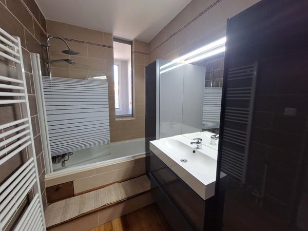 Appartement  4 pièces - 2 chambres- Traversant SUD-NORD - 79.26 m2