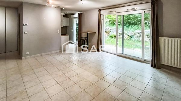 Publier, Un studio lumineux avec jardin privatif, au calme, à deux pas des commodités.