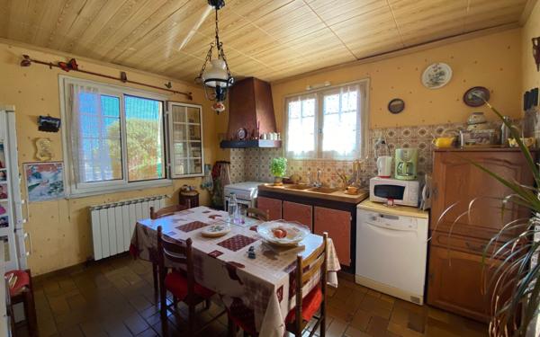 Maison à vendre    4 pièces •  Meynes