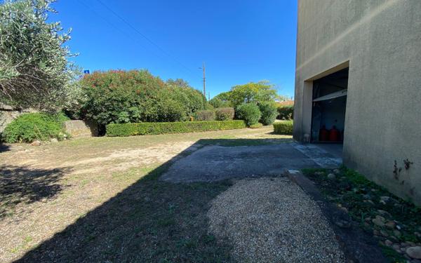 Maison à vendre    4 pièces •  Meynes