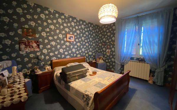 Maison à vendre    4 pièces •  Meynes