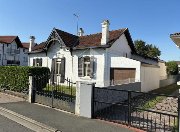 Villa Arcachonnaise à vendre à La Teste de Buch - Un bien rare à ne pas manquer !