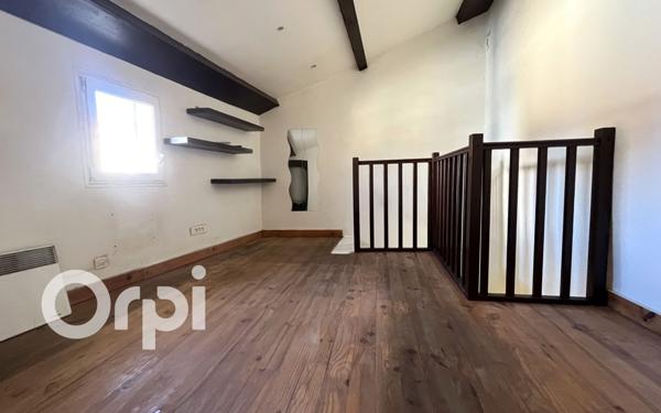 Maison à vendre    2 pièces •  Istres