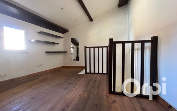 Maison à vendre    2 pièces •  Istres