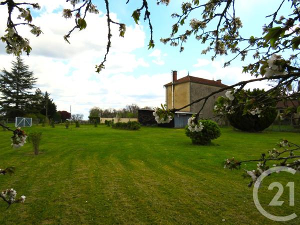 Maison à vendre  4 pièces - 115 m 2   BUDOS  - 33