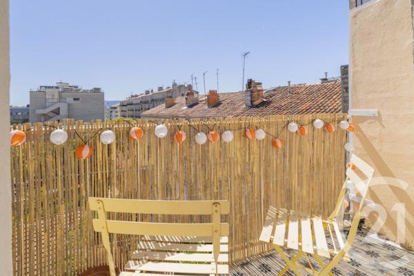 Appartement F3 à vendre  3 pièces - 95 m2 MARSEILLE - 13005