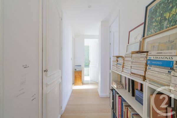Appartement F3 à vendre  3 pièces - 95 m2 MARSEILLE - 13005