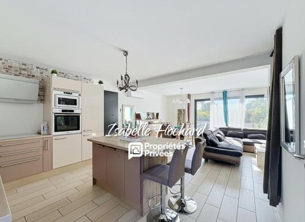 GARÉOULT MAISON RÉCENTE T4 DE 89 m²  3 CHAMBRES TERRAIN 315 m²