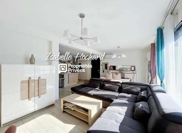 GARÉOULT MAISON RÉCENTE T4 DE 89 m²  3 CHAMBRES TERRAIN 315 m²