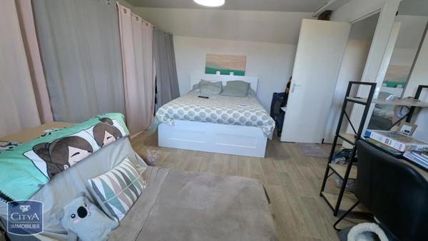 Maison à louer 3 pièces 77.61m² Mareau-aux-Prés (45370)