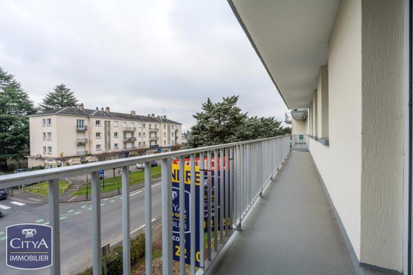 Appartement à vendre 3 pièces 59m² Saint-Cyr-sur-Loire (37540)