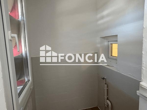Location Appartement 3 pièces 53.87 m² - 16 RUE DE BASTILLE Fontaine 38600