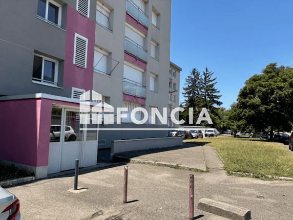 Location Appartement 3 pièces 53.87 m² - 16 RUE DE BASTILLE Fontaine 38600