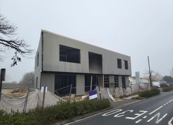 Bureaux et locaux d'activités à vendre ou à louer à Mérignac proche aéroport