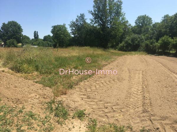 Terrain à vendre de 1 325 m²