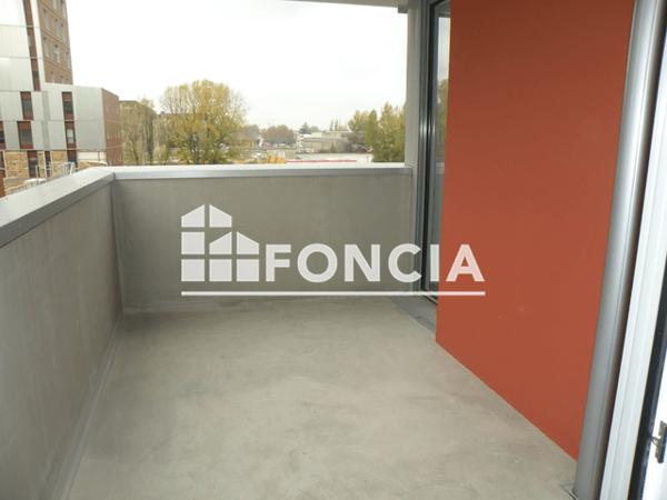 Location Appartement 3 pièces 55.4 m² - 4 SENTE DES CABOTEURS Bordeaux 33300