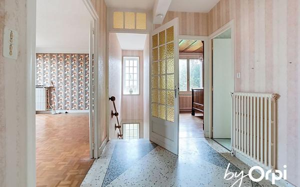 Maison à vendre    3 pièces •  Menat