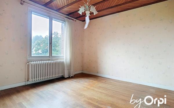 Maison à vendre    3 pièces •  Menat