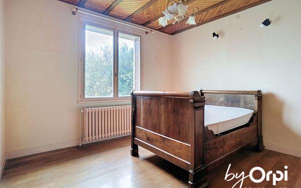 Maison à vendre    3 pièces •  Menat