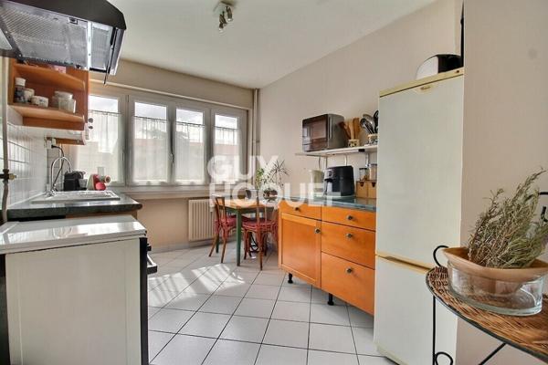 Appartement à vendre de 2 pièces de 64 m²