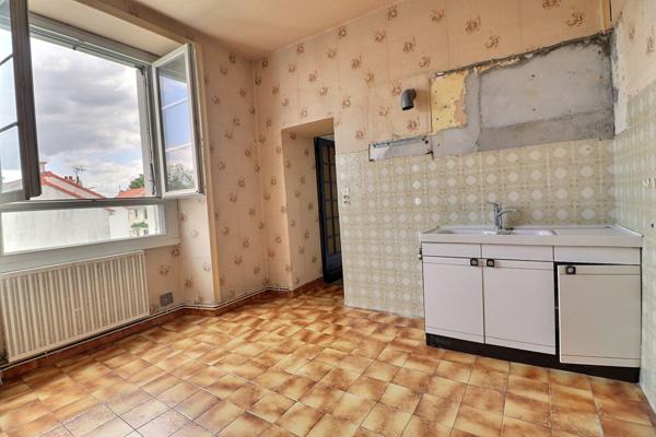 Appartement centre bourg Saint Sebastien Sur Loire 4 pièce(s) 80 m2