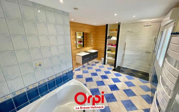 Maison à vendre    6 pièces •  La Bresse