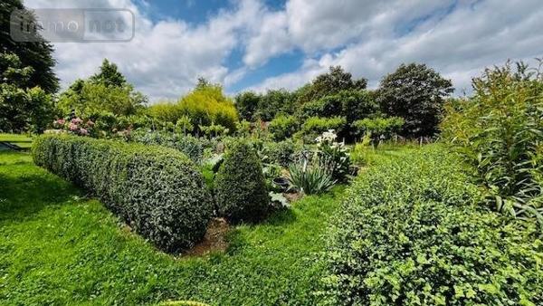 Maison à vendre à Luynes dans l'Indre-et-Loire (37230), ref : 999/3689   
LUYNES