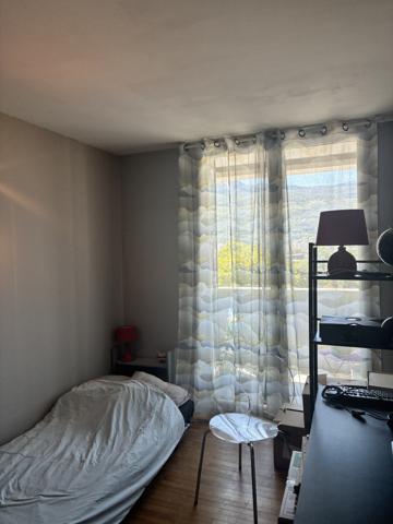 Appartement T 4 – Cour de la libération – Grenoble