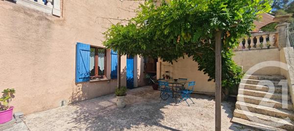 Maison à vendre  6 pièces - 161,40 m 2   LA VALETTE DU VAR  - 83
