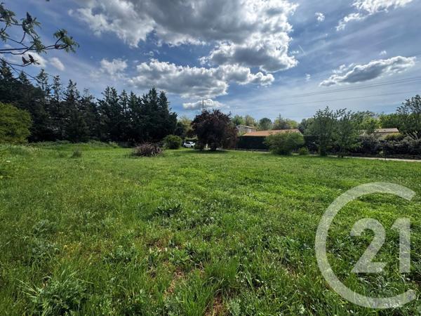 Terrain à vendre  1697 m 2   LA VALETTE DU VAR  - 83