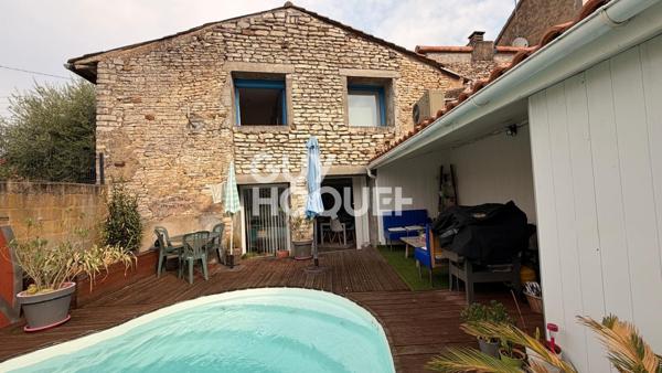 Maison Neuville De Poitou 5 pièce(s) 103.75 m2