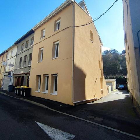Maison de ville  à vendre 8 pièces RIVE DE GIER (42)
