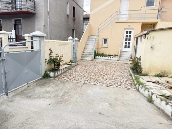 Maison de ville  à vendre 8 pièces RIVE DE GIER (42)