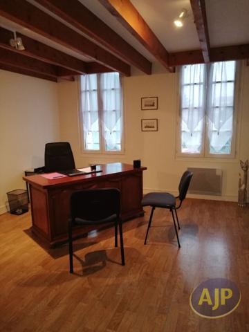 Vente appartement Saintes : 122 500 € - AJP Immobilier Saintes