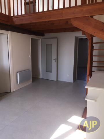 Vente appartement Saintes : 122 500 € - AJP Immobilier Saintes