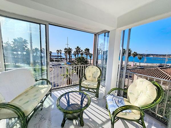 Appartement Six Fours Les Plages 2 pièces - Bord de mer et Pleine vue mer