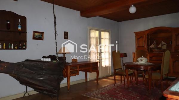 MAISON 180M2.3 CHAMBRES.SOUS SOL COMPLET.TERRAIN 5000 M2