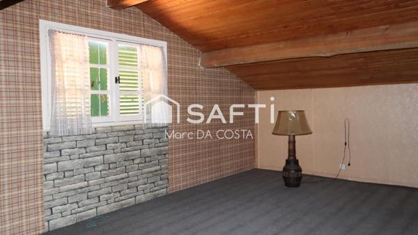 MAISON 180M2.3 CHAMBRES.SOUS SOL COMPLET.TERRAIN 5000 M2