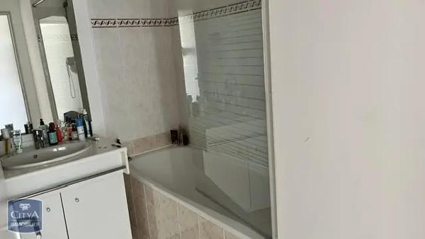 Appartement à louer 2 pièces 48.93m² Saint-Nazaire (44600)
