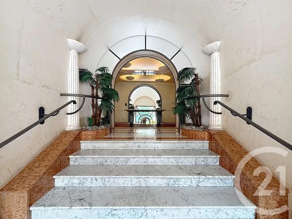 Appartement F2 à vendre  3 pièces - 68,57 m 2   NICE  - 06
